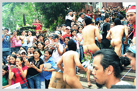 Oblation Run, naked men running